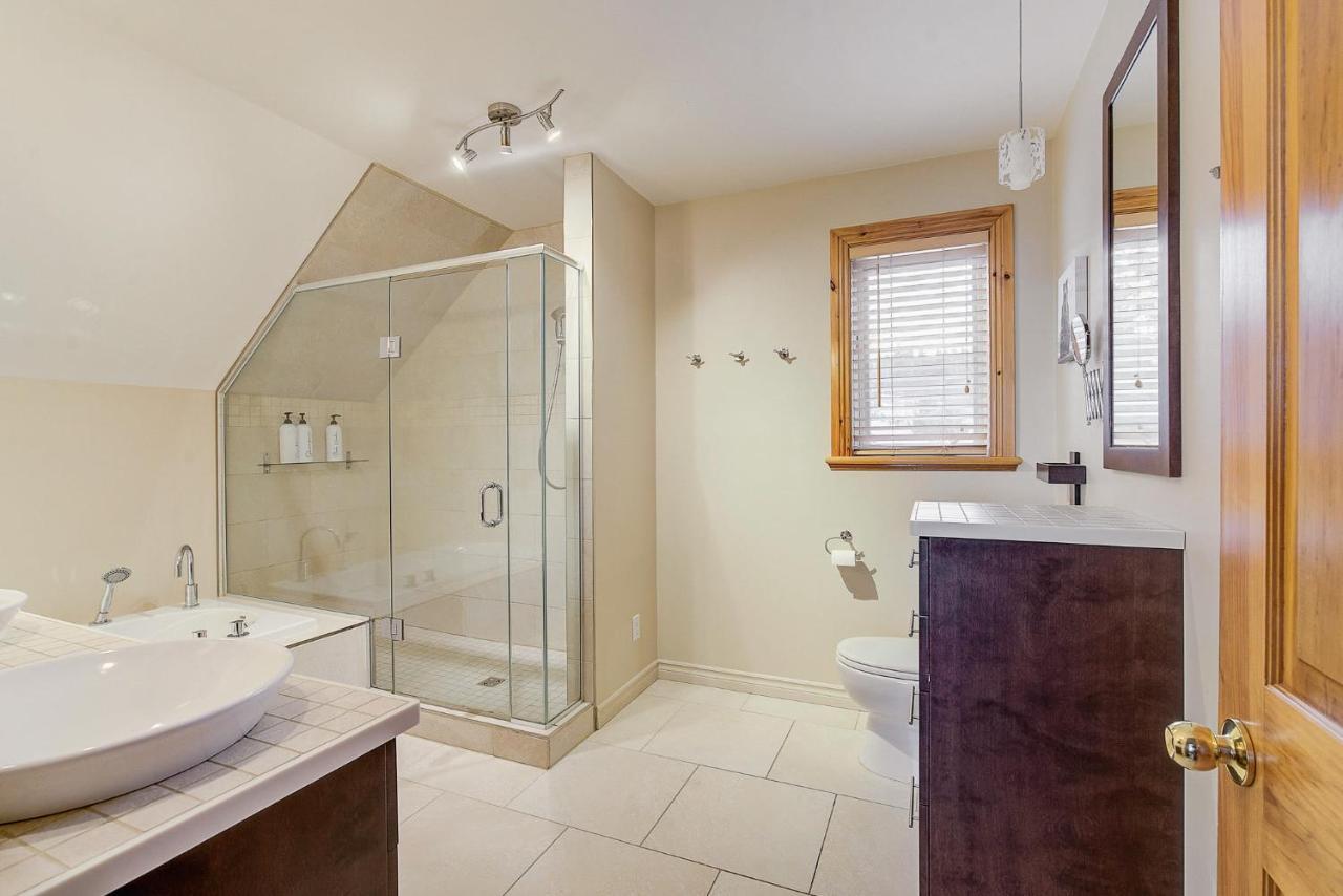Gorgeous View 10 Min To Massif Hot Tub And Garage Villa Baie-Saint-Paul Exterior foto